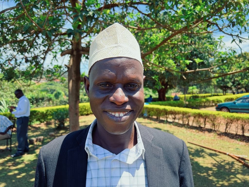 Šarene kape, simbol ramazana u Ugandi (3).jpg