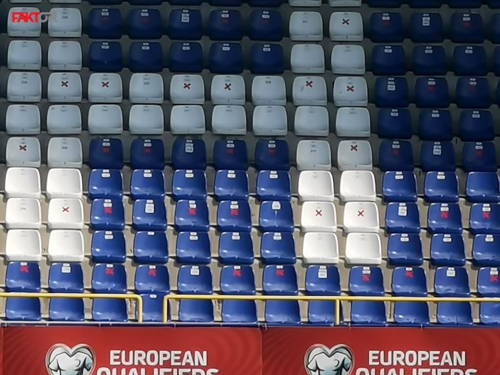 stadion-grbavica-stolice-var-06102020-MZ (1).jpg