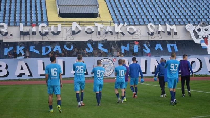 Propast Cibalije: Prodali fudbalera za tri aluminijska pokretna gola, sa mrežama!