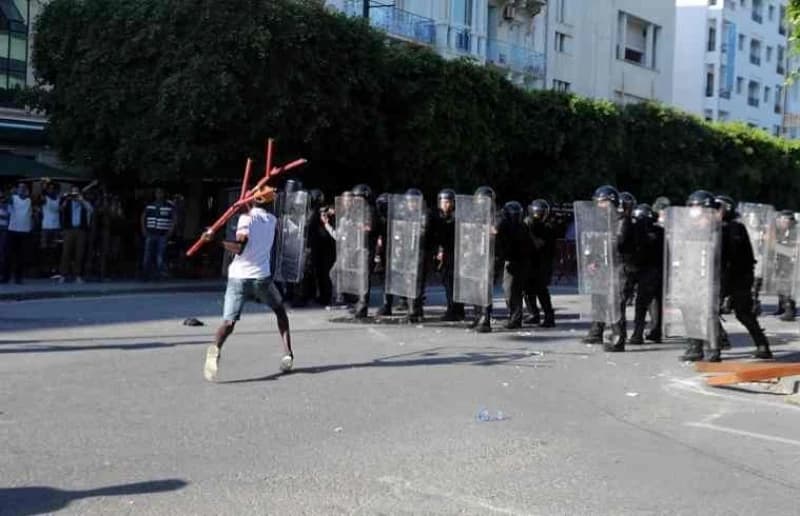 Neredi u Tunisu 