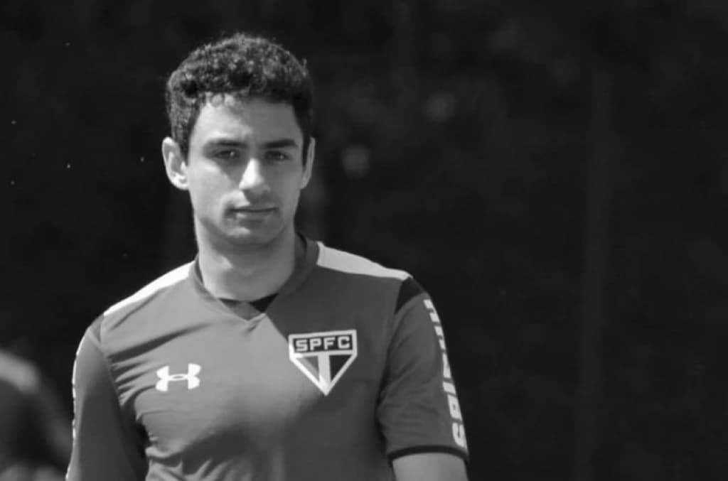 Daniel Correa Freitas