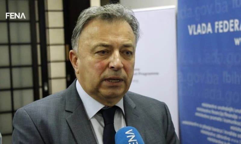 Amir Zukić, ministar
