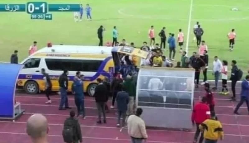 Šokantni snimci iz Egipta: Trener preminuo dok je slavio pobjednički gol u 93. minuti