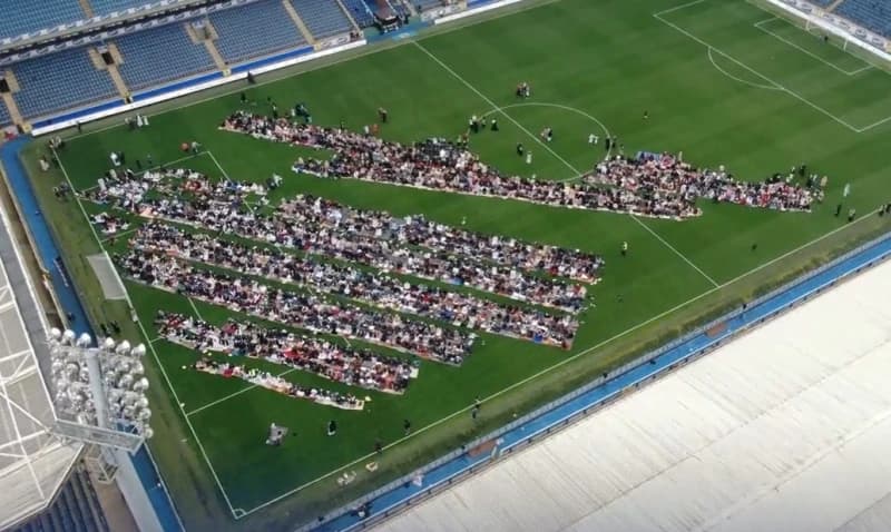 Blackburn oduševio svijet: Na njihovom stadionu klanjan bajram-namaz