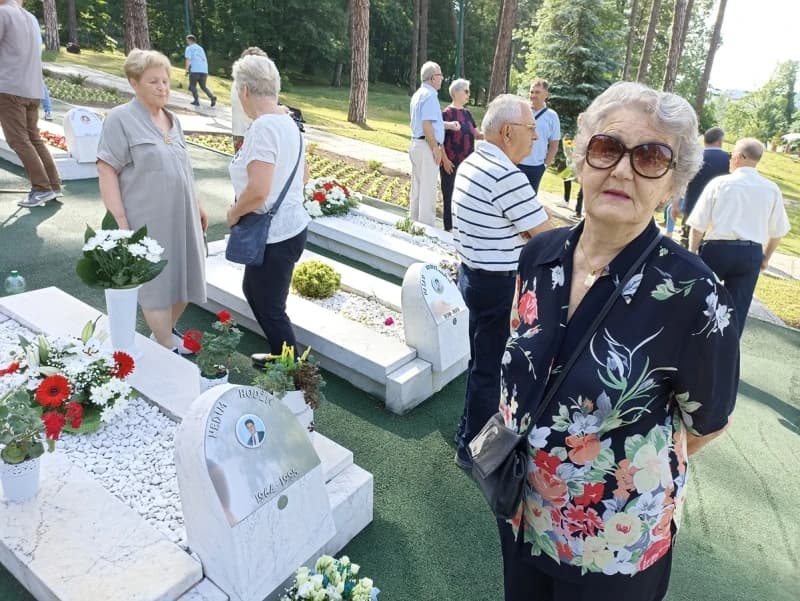 Seniha Hodžić, majka ubijenog Nedima