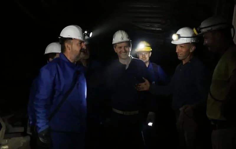 Bakir Izetbegović u rudniku
