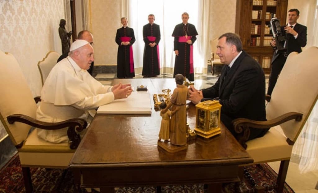 Papa Franjo i Milorad Dodik