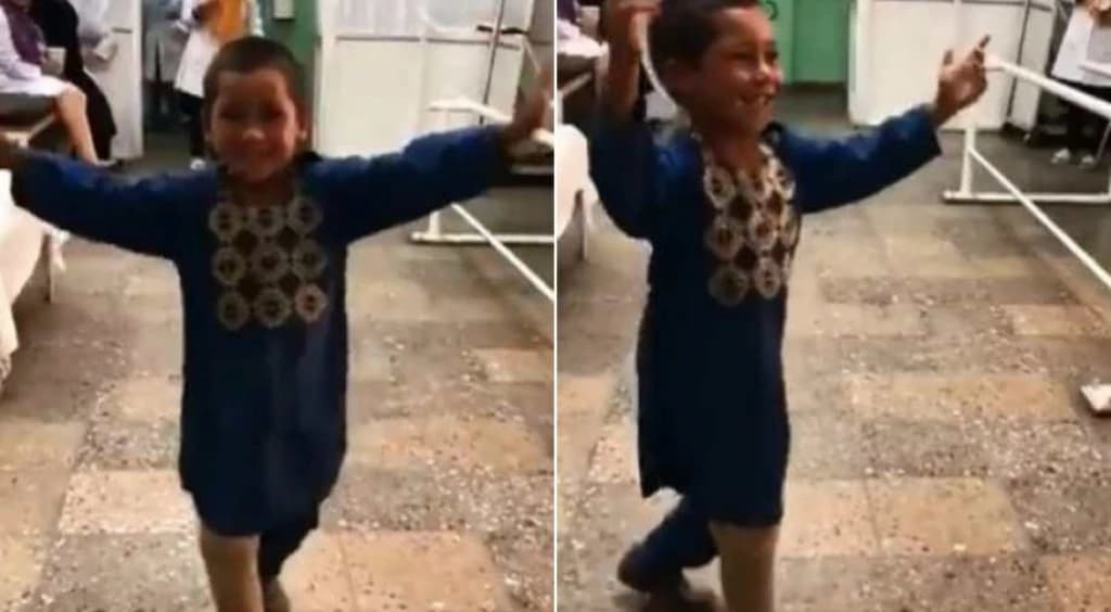 Slavljenički ples afganistanskog dječaka Ahmeda