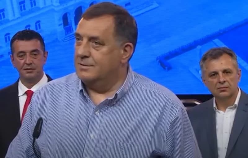 Dodik: Nećemo poštovati odluku USK, nastavit ćemo im prebacivati migrante, jer oni tako žele
