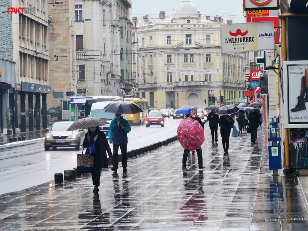 Danas oblačno sa kišom i pljuskovima, temperature do 19 stepeni