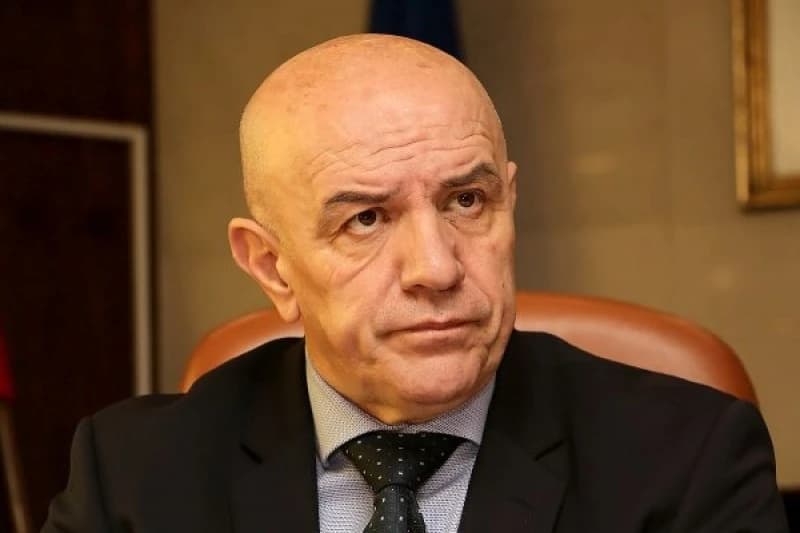 Galijašević: Čengić bi obustavljao plate i penzije radi političkih igara