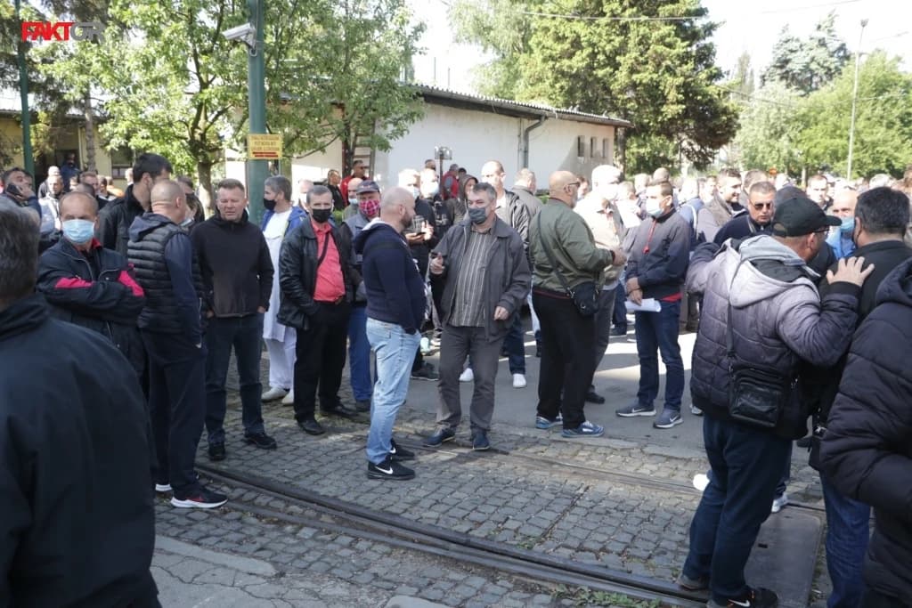 Sarajevo: Neće biti obustave gradskog prijevoza, rok za isplatu plaća do 24. maja