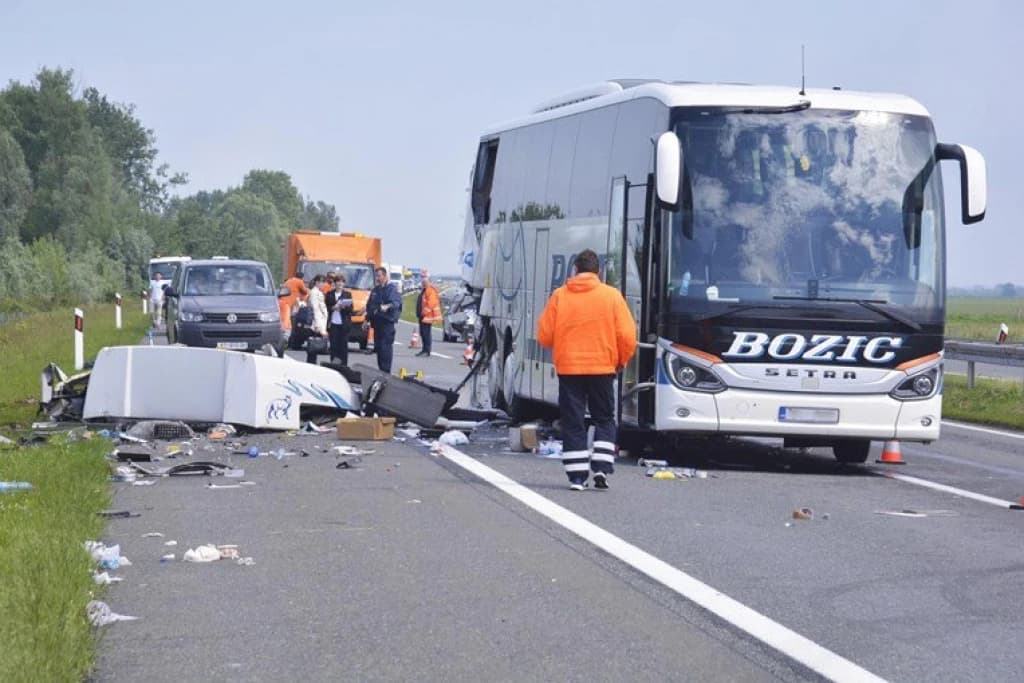 Hrvatska: Sudar autobusa i kamiona