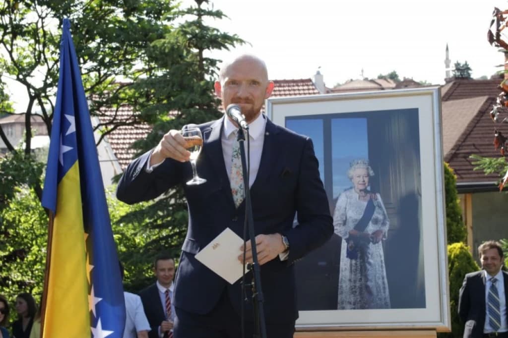 Brojne zvanice prisustvovale obilježavanju 93. rođendana kraljice Elizabete II