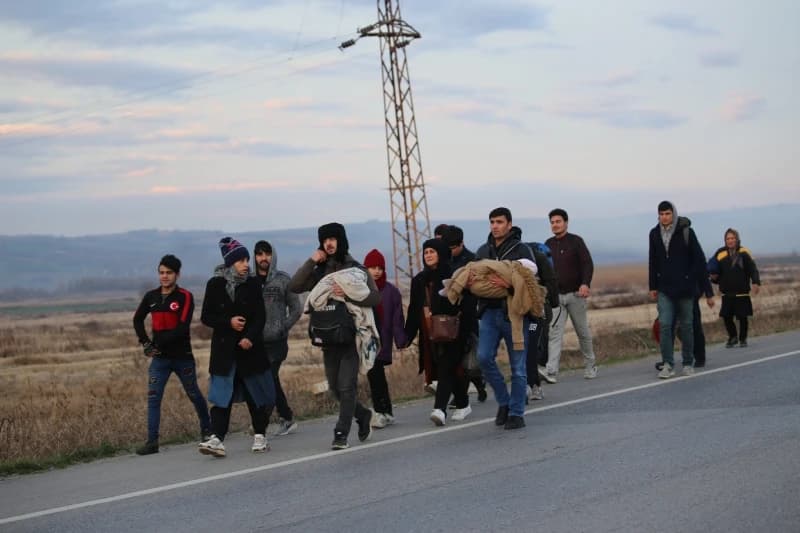 RS ne želi migrante na svojoj teritoriji, pomoći će Graničnoj policiji BiH