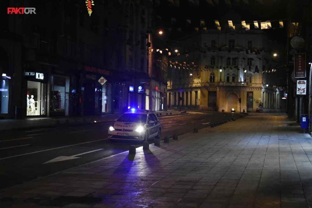 Zbog nepoštivanja mjera zabrane u Sarajevu kažnjeno 38 osoba, tri su uhapšene