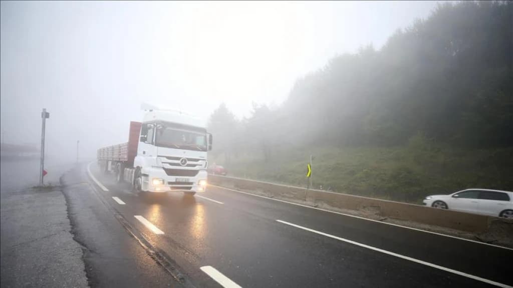 Vozači se pozivaju na pojačan oprez: Magla u dolinama Une, Drine i Spreče