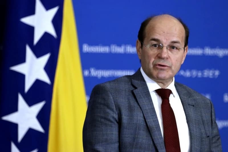 Osmanović: Zaključak Kolegija dobar, ostavljamo prostor razgovoru