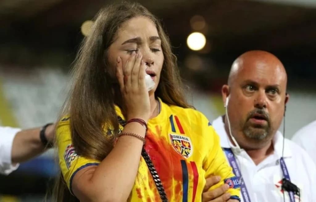 Djevojka rumunskog fudbalera uplakana i krvava napustila stadion