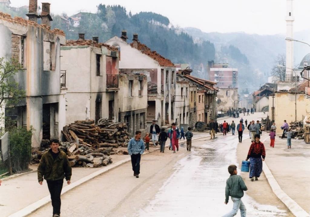 Život u Srebrenici prije genocida: Pakao na zemlji u logoru na otvorenom