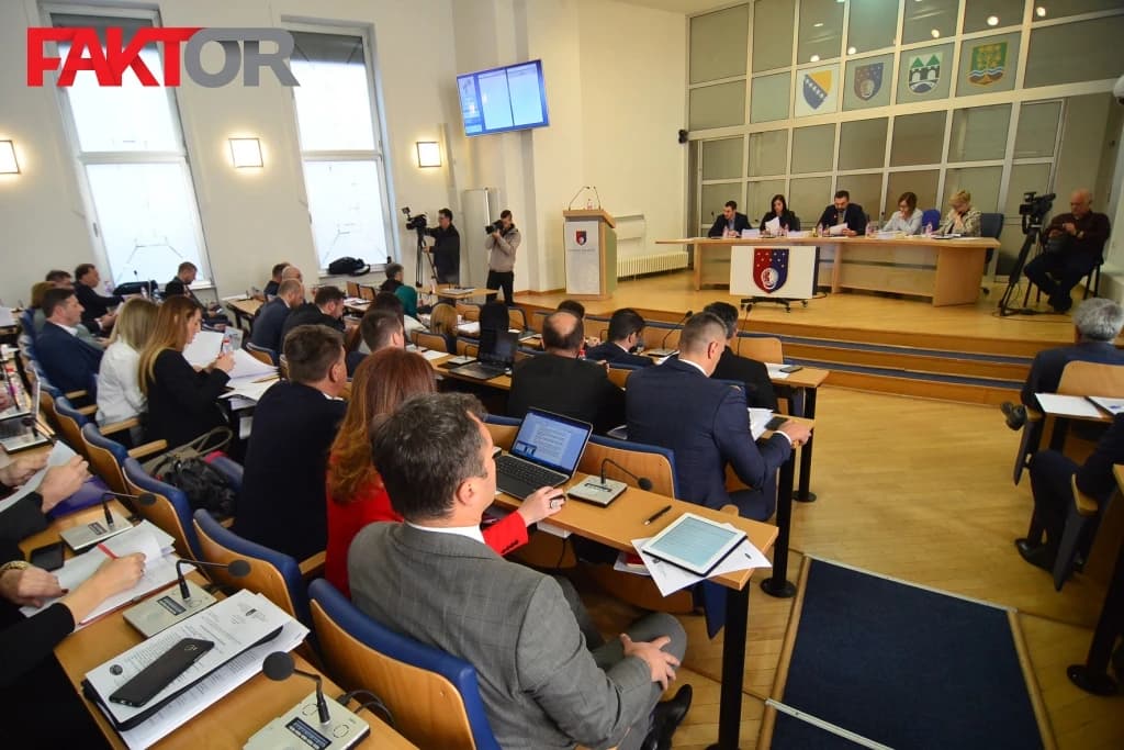 Osniva se institut za razvoj preduniverzitetskog obrazovanja u KS