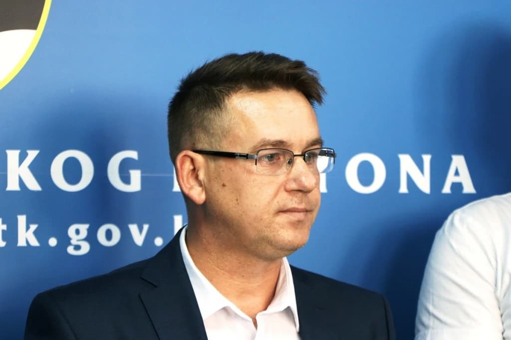 Elvir Mujkanović: Podnio ostavku