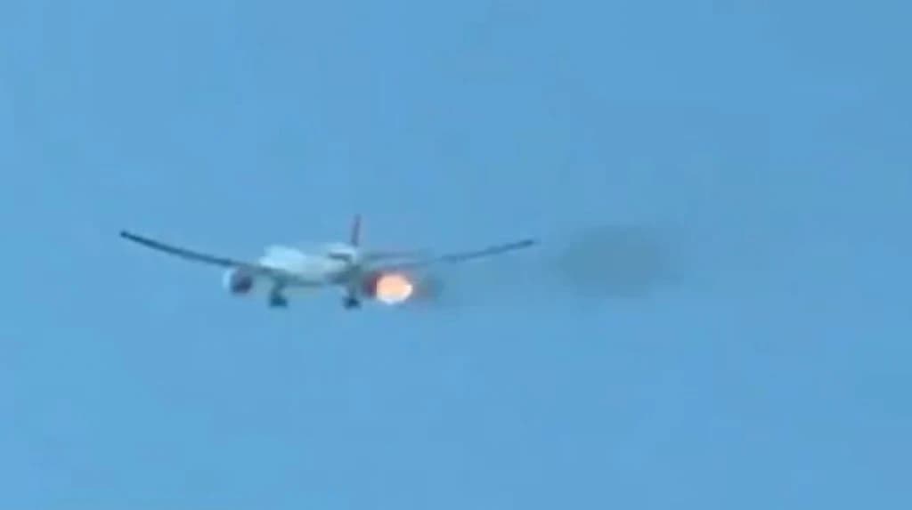 Zapaljen motor aviona