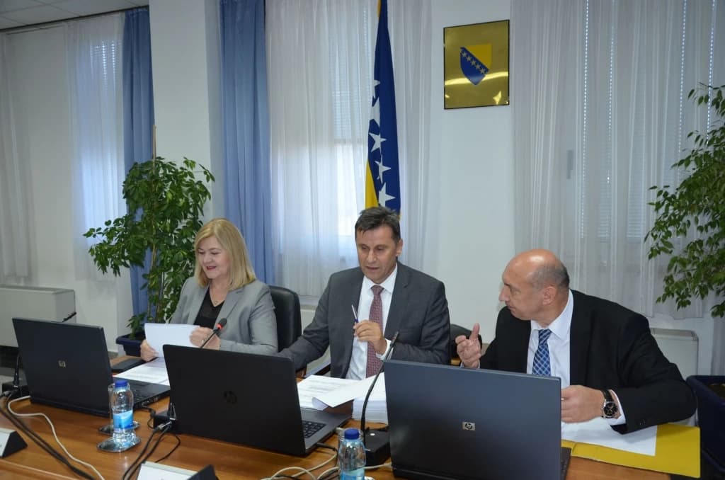 Novalić, Drljača, Milićević