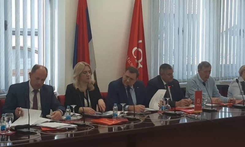 Dodik protiv povećanja plaća u organima vlasti na nivou BiH