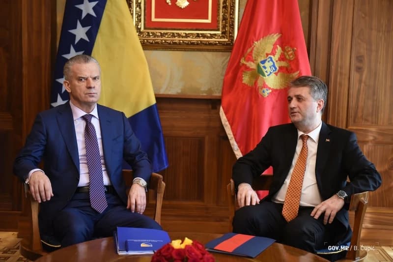 Radončić u Crnoj Gori: Pojednostavljena procedura na četiri granična prijelaza