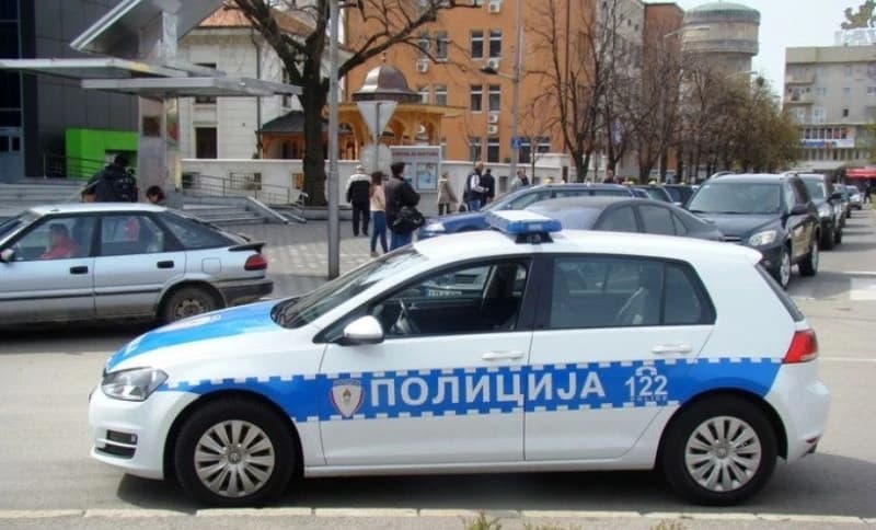 Dvojica uhapšena: Pijani vozač izazvao sudar, uslijedila opća tuča, pronađeno i oružje