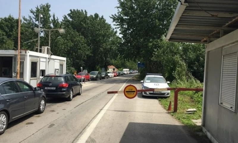 Svi koji putuju u Hrvatsku idu u 14-dnevnu samoizolaciju