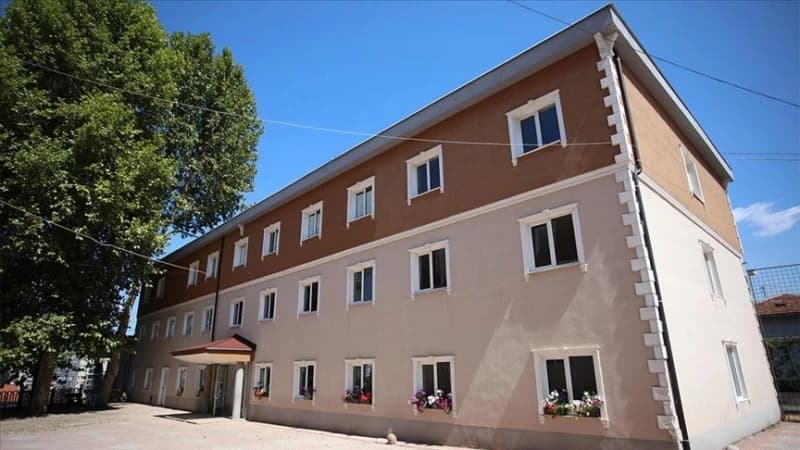 Gimnazija "Maarif koledž" promijenila ime u "Sedef koledž"