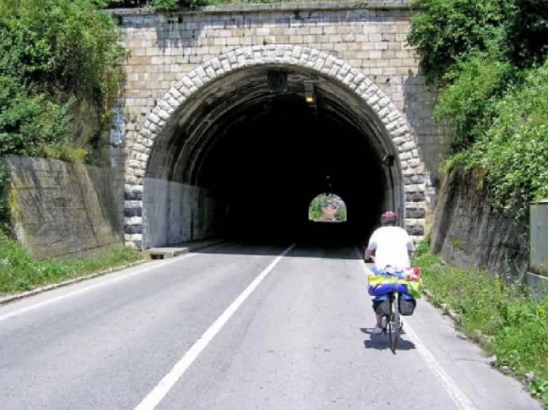 Tunel Vinac