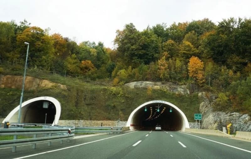 Tuneli, ilustracija 