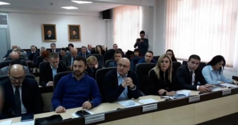 Klub SDA: Skupština USK još nije razmatrala saniranje posljedica COVID-19, kako su utrošena 24 miliona od Vlade FBiH?
